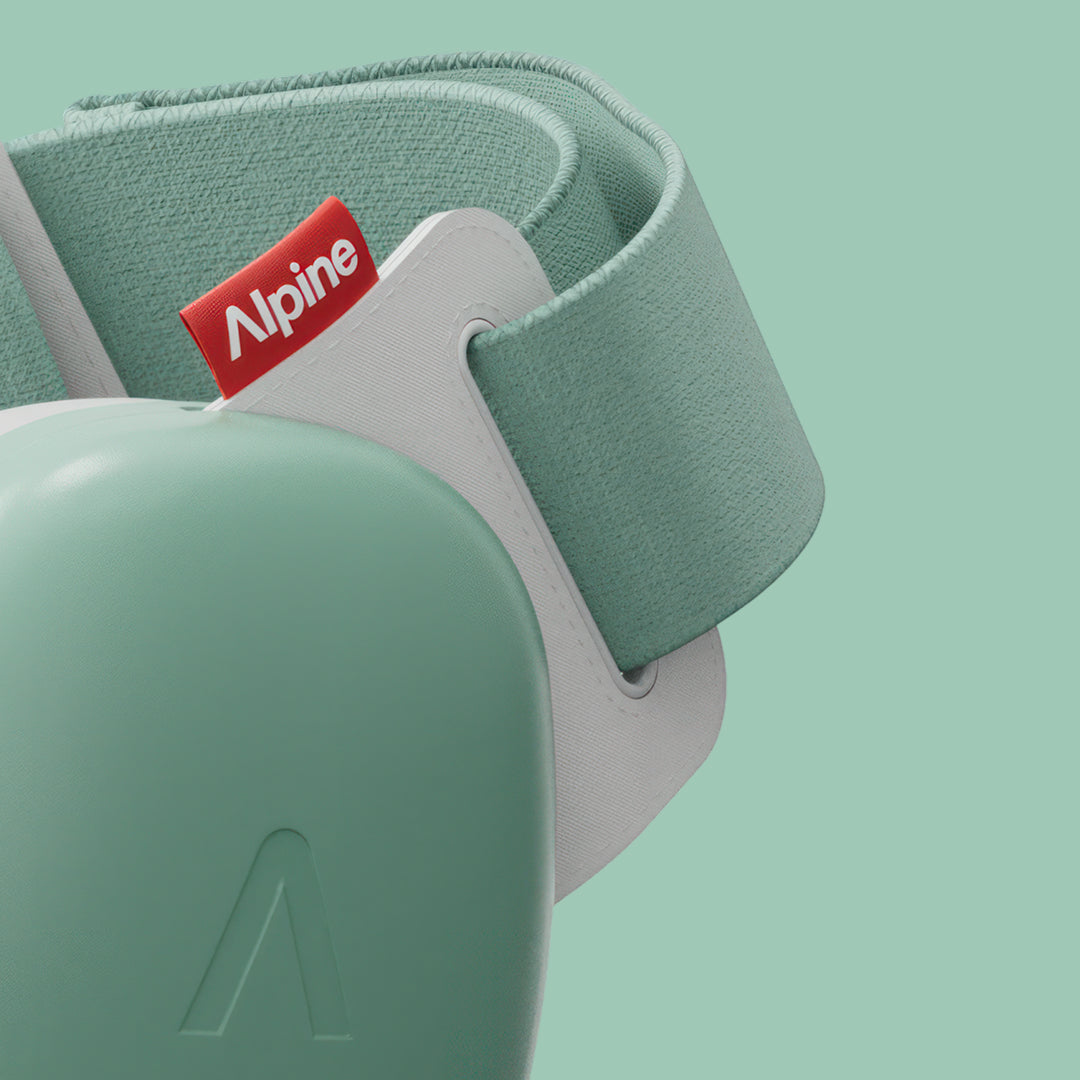 Close-up muffy baby in sage-green